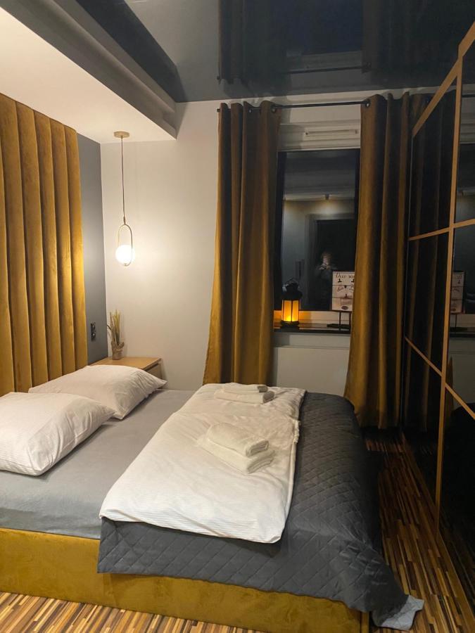 Family & Business Sauna Apartments Klonowa Nad Zalewem, Unikat Spa Kielce Esterno foto