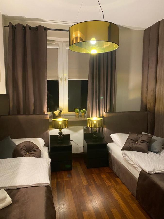 Family & Business Sauna Apartments Klonowa Nad Zalewem, Unikat Spa Kielce Esterno foto